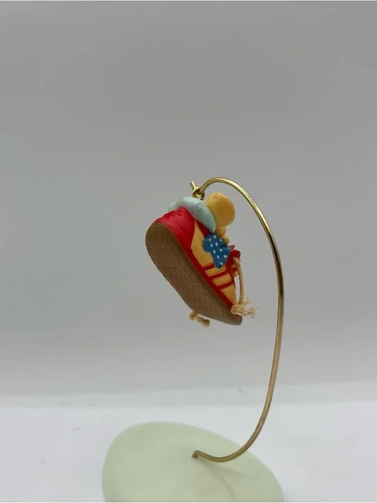 Hallmark Keepsake Ornament 1983 Vintage Sneaker Mouse - Picture 6 of 12